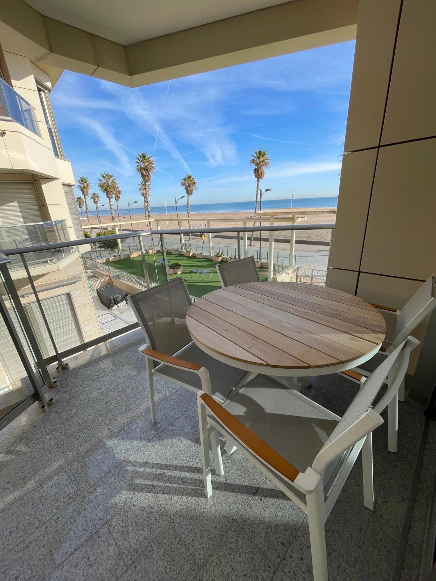 Primera Linea Playa Patacona, Apartment *